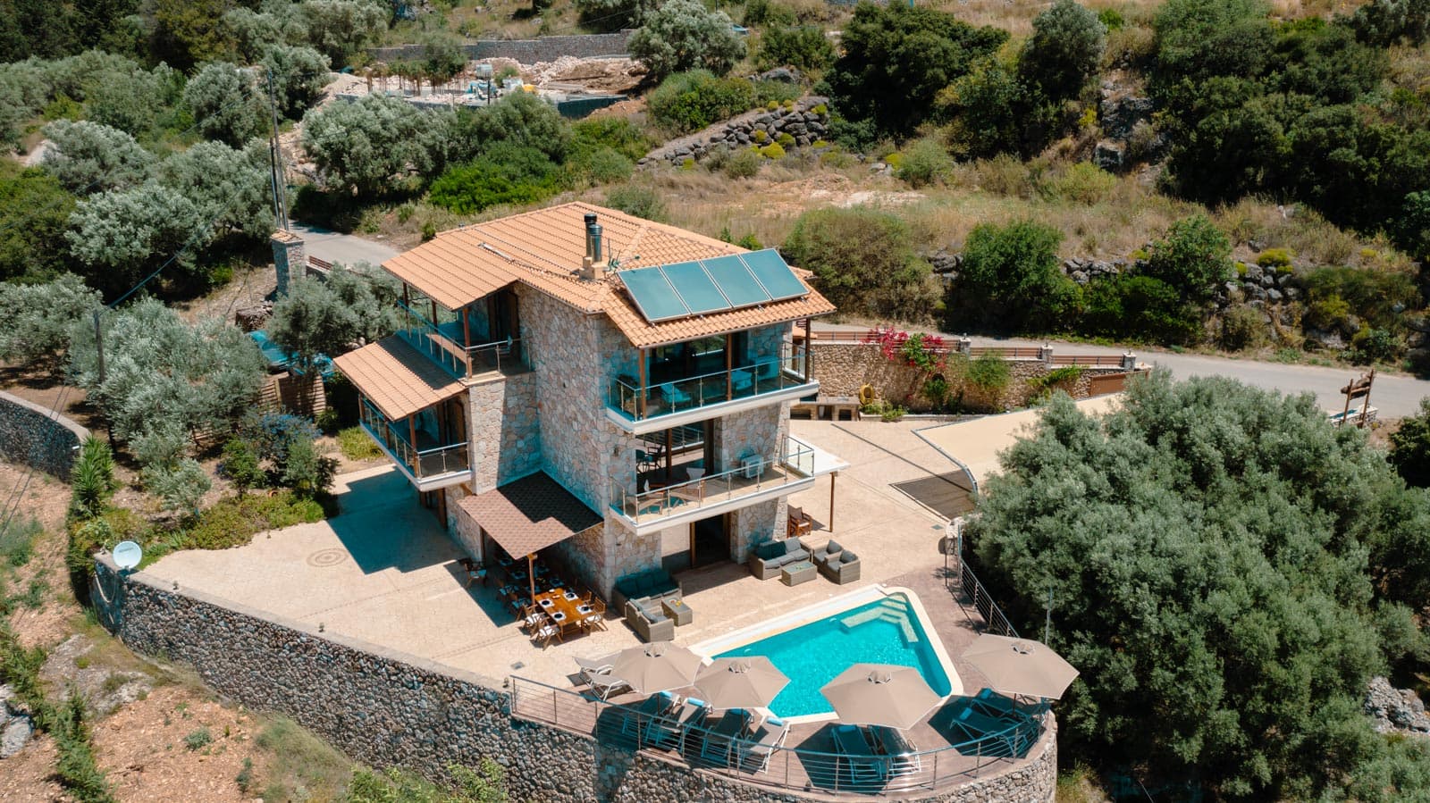 180 Mansion Luxury Mansion